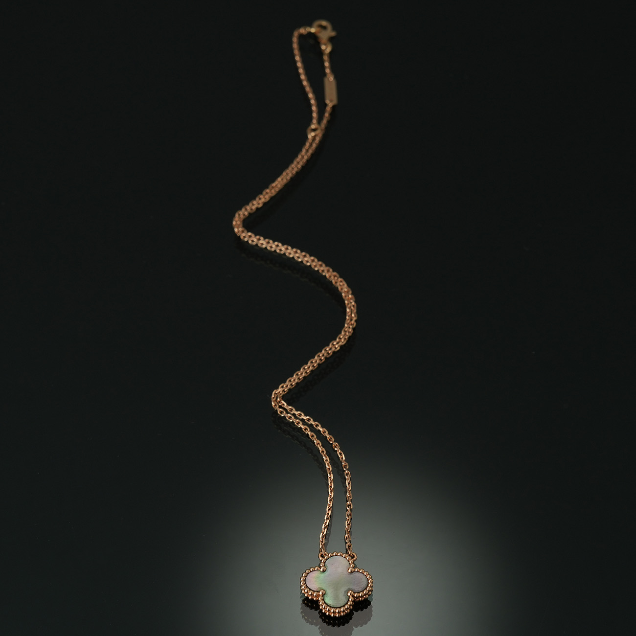 Van Cleef & Arpels(USED)반클리프앤아펠 빈티지 알함브라 네크리스 그레이자개